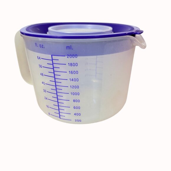 Vintage Tupperware Mix-N-Stir Measuring Bowl 8 Cup Measure Mix Store Ingredients - Picture 4 of 13